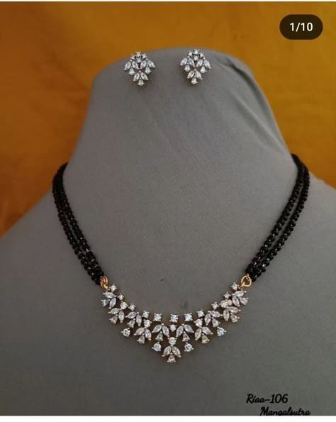 Mangalsutra With Pearls, Gold Fashion Necklace Long, Black Beads Diamond Pendant, Mangalsutra Designs Diamond, Black Diamond Mangalsutra, Diamond Black Beads, Diamond Mangalsutra Pendants, Black Beads Jewellery, Diamond Mangalsutra Designs