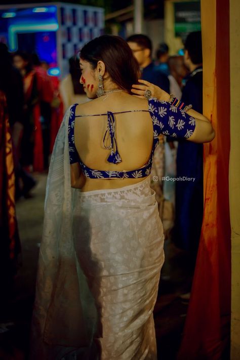 #photography #saree #makeup #sari #backless #blouse #back #indian #women #girl #desi #swag #dress #outfit #clothes #Pakistan #tamil #makeup #weeding #backless #Nepali #lifestyle #AssamTourism #assamesegirl #backlessblouse #love #beauty  #Kashmir #traditionalwear #desigirls #actress Simple Saree Blouse Designs, Sleeveless Blouse Designs, Netted Blouse Designs, Saree Backless, Latest Blouse Designs Pattern, Backless Blouse Designs, New Saree Blouse Designs, Traditional Blouse Designs, Latest Model Blouse Designs