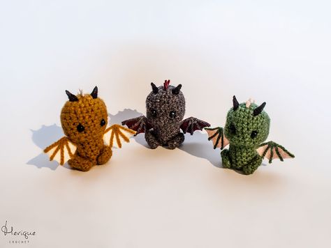 I Crochet Game Of Thrones Characters | Bored Panda Crochet Game Of Thrones, Crochet Game, Game Of Thrones Dragons, Gra O Tron, Crochet Dragon, Crochet Quilt, Learn To Crochet, Cute Crochet, Knitting Projects