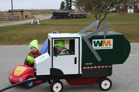 Truck Costume Diy, Wagon Floats, Wagon Costume, Truck Costume, Wheelchair Costumes, Garbage Truck Party, Toddler Boy Halloween Costumes, Trash Truck, Truck Diy