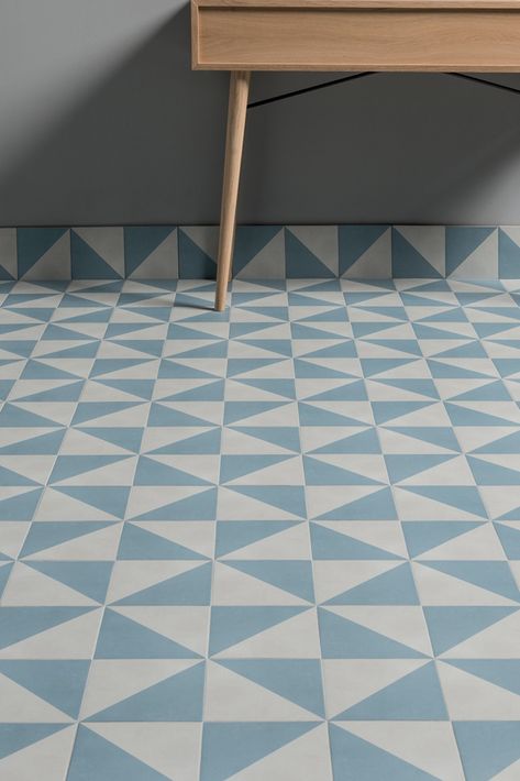 Blue Geometric Tiles Bathroom, Geometric Wall Tiles Bathroom, Patterned Floor Tiles Bathroom, Hallway Flooring Ideas, Triangle Tile Pattern, Geometric Tiles Bathroom, Geometric Floor Tiles, Hallway Tiles, Geometric Bathroom