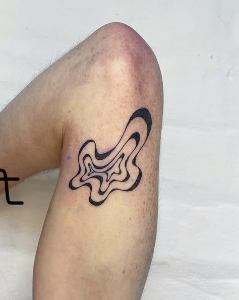 Abstract Shapes Tattoo, Wavy Liquid Tattoo Leg, Abstract Shape Tattoo, Organic Shape Tattoo, Error Tattoo, Abstract Squiggle Tattoo, Squiggly Tattoo, Fluid Lines Tattoo, Abstract Nature Tattoo