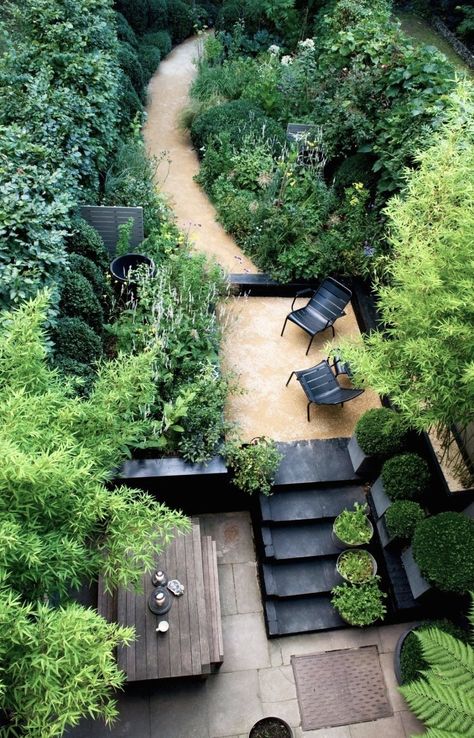 In the micro-climate of modern London, a minimal house needs a minimal garden. With every material and each plant highly considered, the trick is to allow a garden to relax and come alive. Here are 11 garden ideas to steal from the city: Townhouse Garden, Sloped Backyard, London Garden, Moss Garden, Grasses Garden, Black Garden, Have Inspiration, City Garden, Small Space Gardening