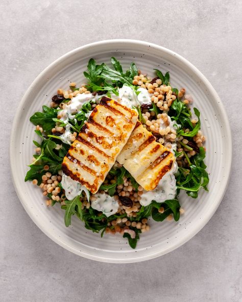 Shallot Vinaigrette, Halloumi Salad, Grilled Halloumi, Yogurt Dressing, Couscous Salad, Arugula Salad, Healthy Kitchen, Dinner Salads, Food Is Fuel