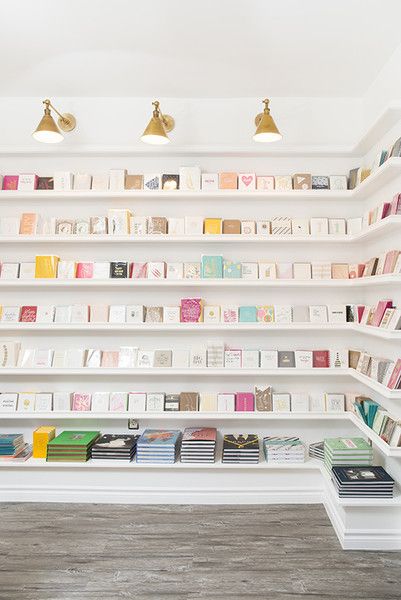 Open Door Policy - Sugar Paper Stationer's Brentwood Flagship - Lonny Stationery Store Design, Gift Shop Interiors, Bookstore Design, Stationary Store, Stationary Shop, Sugar Paper, Paper Store, Book Shop, Retail Store Design