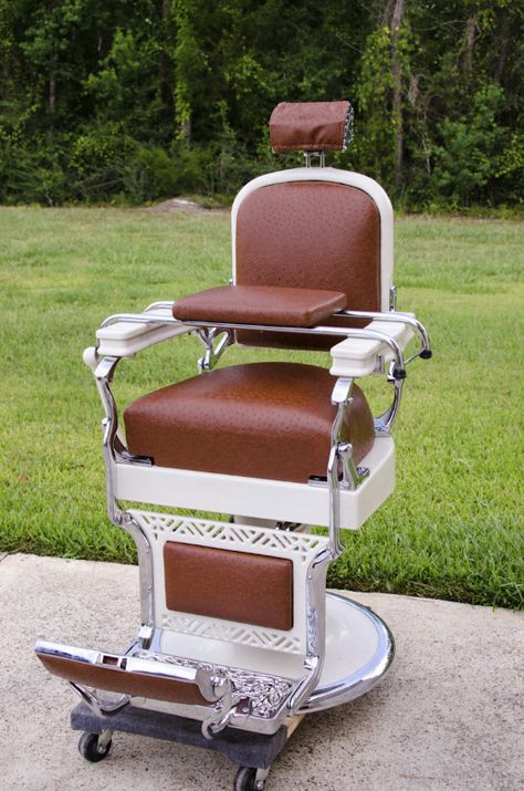 Project Antique Barber Chairs - Welcome ... Barber Chair Vintage, Chair Restoration, Barber Chair For Sale, Barber Shop Chairs, Barber Shop Interior, Barber Equipment, Salon Trolley, Barber Chairs, Vintage Barber