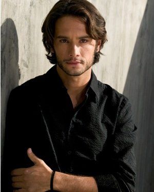 Rodrigo Santoro Rodrigo Santoro Love Actually, Rodrigo Santoro, Human Reference, Love Actually, Zoo Wee Mama, Hot Actors, Handsome Actors, Just Girly Things, Pretty Men