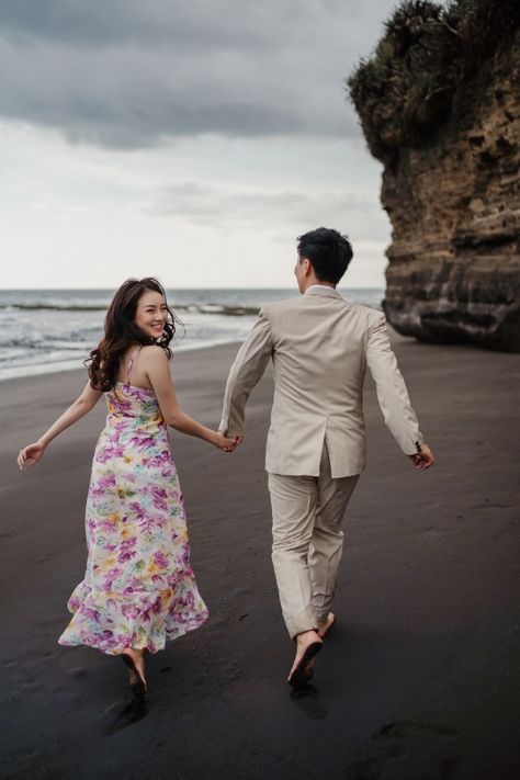 View photos in S&WJ: Bali Pre-wedding shoot at Mengening Beach and Nyanyi Beach. Outdoor Preweddingby Hendra, wedding photographer in Bali. Cute Pre Wedding Poses, Beach Outfit For Pre Wedding, Outfit For Prewedding Shoot, Beach Outfit Pre Wedding, Pre Wed Shoot Ideas, Post Wedding Shoot Ideas, Beach Post Wedding Photoshoot, Pre Wedding Poses Beach, Pre Wedding Goa