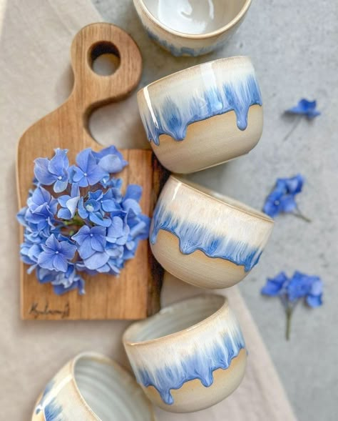 Crockery Design, Ceramics Pottery Mugs, Ceramic Glaze Recipes, Glaze Combos, Ceramic Artwork, Keramik Design, Pottery Inspo, Pottery Crafts, Diy Pottery