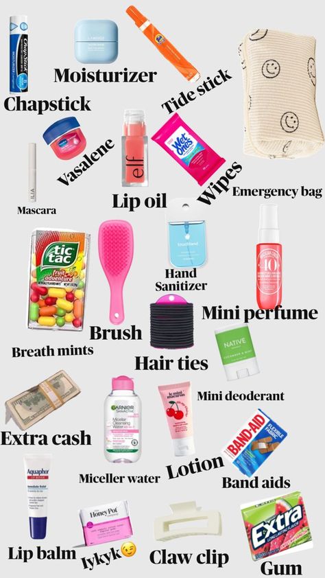 Back to school shopping can be stressful, but it doesn't have to be! This comprehensive list of back to school essentials will help you get your kids ready for the new year without breaking the bank.

#backtoschool #backtoschoolshopping Kit For School, Schul Survival Kits, Middle School Essentials, School Emergency Kit, School Backpack Essentials, Middle School Survival, Preppy School Supplies, School Survival Kits, School Preparation