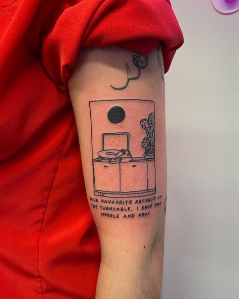 Mr Preston on Instagram: “#bruce #brucespringsteen” Brucedropemoff Tattoo, Bruce Lee Tattoo, Bruce Lee Tattoo Ideas, Bruce Springsteen Tattoo Lyrics, Bruce Timm Art Sketches, Bruce Springsteen, Body Mods, Geometric Tattoo, Tattoos And Piercings