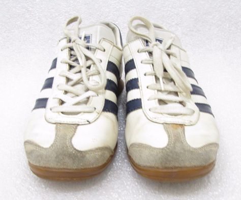 Adidas Vintage, Vintage Adidas, Shoes Sneakers, Adidas, Wardrobe, Sneakers, Quick Saves