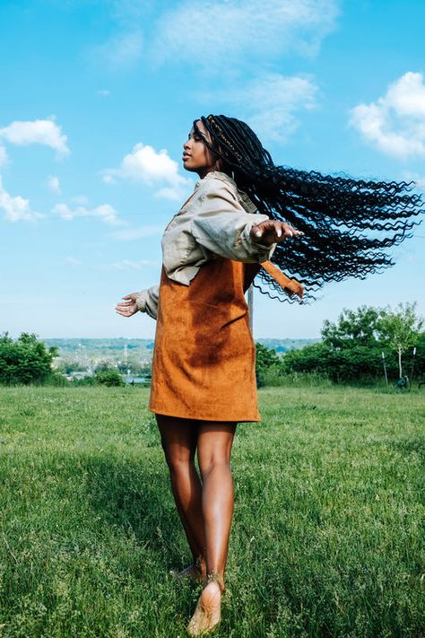 Outdoor Hair Photoshoot, Park Photoshoot Black Women, Outside Photoshoot Ideas For Women Black, Women's Shooting, Nature Photoshoot, Outdoor Photographer, Outdoor Shoot, Summer Photoshoot, Outdoor Portraits