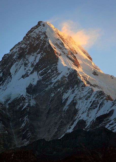 Annapurna Mountains Close Up, Mountain Reference Photo, Pictures Of Mountains, Huge Mountains, Mountains Pictures, Nepal Annapurna, Mountain Pictures, Misty Mountain, Mountain Wallpaper