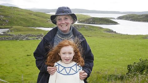 Mairi Hedderwick: I am Katie Morag - BBC News Katie Morag, Glasgow Library, Well Images, Family Units, Popular Series, Islands Of Adventure, Image Caption, Television Program, Working Class