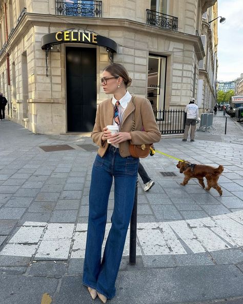 Elodie Romy (@elodieromy) • Instagram photos and videos Paris Vacation Outfit, French Chic Outfits, French Style Parisian Chic, Parisian Chic Outfits, Parisian Style Outfit, Lawyer Life, Style Parisian Chic, Chic Travel Outfit, Street Style Milan