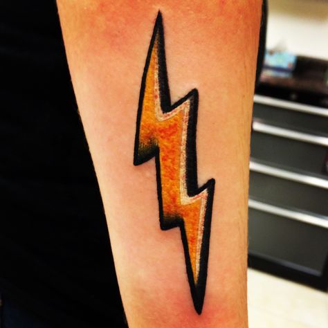 Lightning bolt tattoo Traditional Lightning Bolt Tattoo, Tattoos Lightning, Flash Lightning Bolt, Lightning Bolt Tattoo, Lightning Tattoo, Bolt Tattoo, Army Tattoos, Light Tattoo, Flame Tattoos