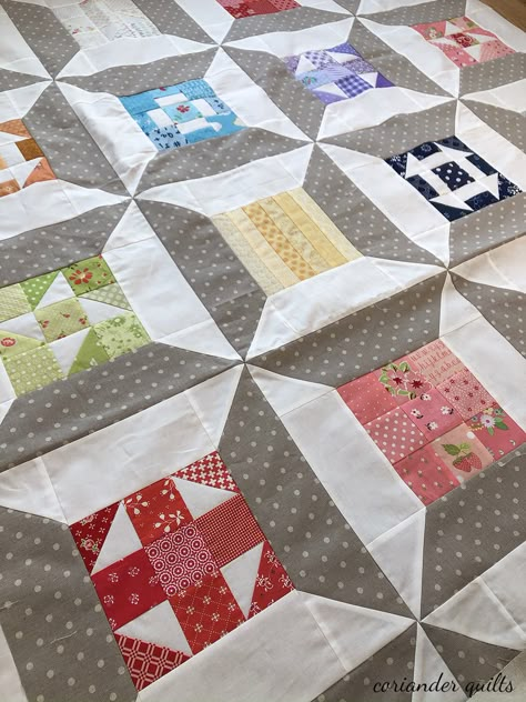 Sew Colorful Spools {A Finished Quilt Top} – Coriander Quilts Scrappy Quilts Ideas Scrap Squares, Spool Quilts Ideas, Spool Quilt Pattern, Spools Of Thread Quilt Pattern, Spool Block Quilt Pattern, Spool Pattern Quilts, Sew Scrappy Spools, Spools Quilt Pattern, Spool Quilt Block Free Pattern