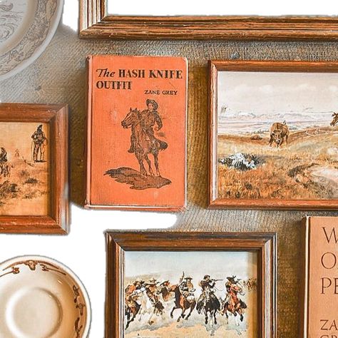 Old West Home Decor, Thrifted Western Decor, Western Framed Wall Art, Vintage Western House Decor, Vintage Western Room Ideas, Western Cottage Decor, Retro Western Decor, Vintage Western Home, Western Vintage Aesthetic