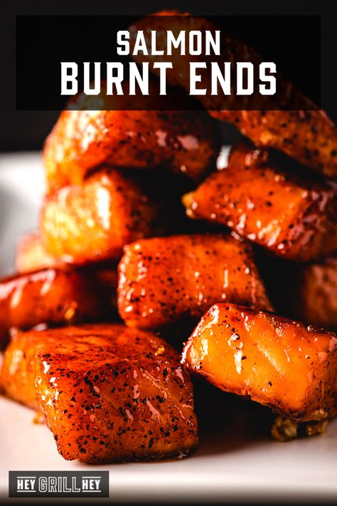 Salmon Burnt Ends Smoker, Smoked Salmon Burnt Ends, Pellet Smoker Salmon, Hey Grill Hey Recipes, Burnt Ends Smoker, Smoked Treats, Sweet Rub Recipe, Salmon Burnt Ends, Smoked Salmon Bites