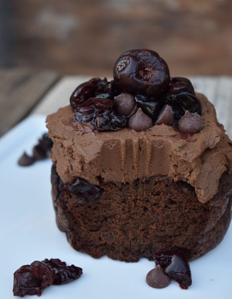 Cauliflower Chocolate Mud Cake – its flourless! – lilsipper - Nuzets (pea protein), pureed cauliflower Cauliflower Cakes, Chocolate Recipes Easy, Chocolate Mud Cake, Mud Cake, Chocolate Protein Powder, Unsweetened Chocolate, 2 Ingredient, Valentines Food, Chocolate Protein