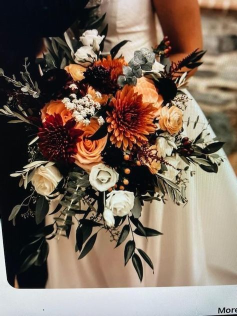 Wedding Bouquets October, Autumn Wedding Flowers October, Fall Wedding Bouquets October, Fall Wedding Colors October, October Wedding Colors, October Wedding Flowers, Orange Wedding Flowers, Bridal Bouquet Fall, Boho Wedding Flowers