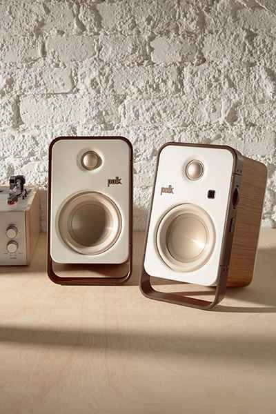 Desk Speakers, Desktop Speakers, Polk Audio, Computer Speakers, Sound Speaker, Diy Speakers, Audio Design, Speaker Design, Portable Speaker