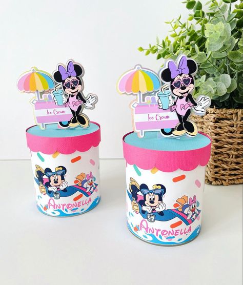 Minnie Mouse Pool Party Centerpiece, Minnie Mouse Swim Party, Pool Party Centerpieces, Bolo Minnie, Swim Party, Sesame Street Birthday, First Birthday Decorations, Minnie Mouse Party