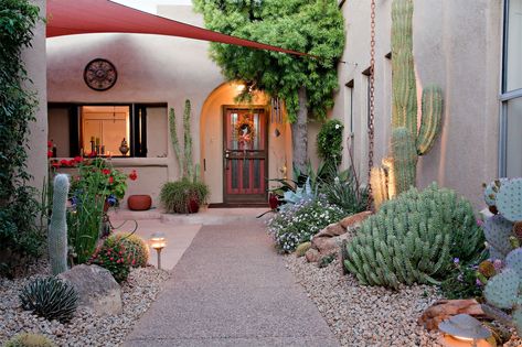 Santa Fe Style Decor, Front Entry Landscaping, Drought Tolerant Landscape Front Yard, Desert Landscaping Backyard, Desert Backyard, Texas Landscaping, Arizona Gardening, Succulent Landscape Design, Dry Garden