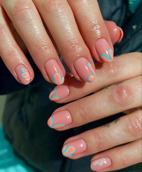 Coral Nails With Design, Nails Beach, Coral Nails, 2023 Color, Simple Gel Nails, Summery Nails, Her Nails, Nails Colors, Nails Blue