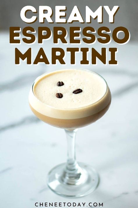 This creamy espresso martini with Baileys is the best espresso martini recipe! It just takes three ingredients and it's such a deliciously balanced cocktail! And if you love espresso martini variations, read on to learn how to make a creamy espresso martini with no Bailey's, with Kahlua, and even without espresso! Espresso Martini With Titos, Espresso Cannoli Cream Martini, Coffee Espresso Martini, Frothy Espresso Martini, Espresso Martini Sweet, Nespresso Espresso Martini Recipe, Maple Espresso Martini, Expresso Martini Creamy, Blended Espresso Martini