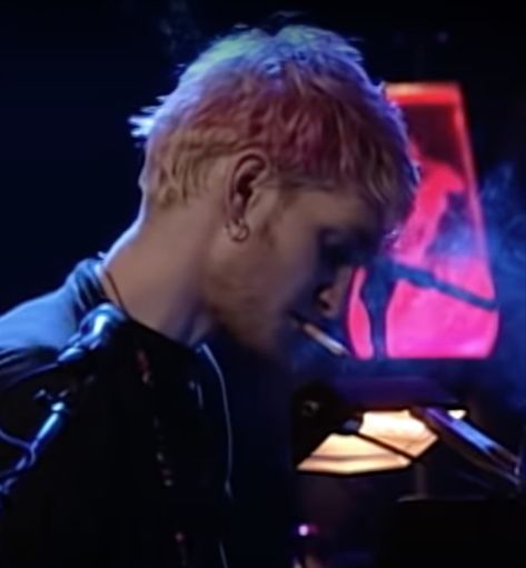 MTV Unplugged Alice in Chains 90s Rock, Mtv Unplugged, Jerry Cantrell, Layne Staley, Grunge 90s, Alice In Chains, Text Quotes, Tumblr Posts, Mtv