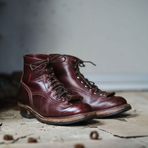 John Lofgren Bootmaker on Instagram: “Donkey puncher boots horween leather CXL burgundy #johnlofgrenbootmaker #johnlofgrenboots” Horween Leather, Cool Boots, Dr. Martens Boots, Combat Boots, Shoe Boots, Shoe Bag, Boots, Leather, On Instagram