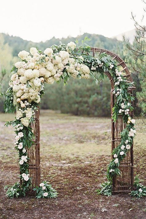 21 Beautiful Wedding Arch Decoration Ideas With Flowers ❤ In our gallery of wedding arch decoration ideas we have details of flower decor, whole composition and awesome photos of lovely couples under arches. See more: http://www.weddingforward.com/wedding-arch-decoration-ideas/ #weddings #decorations Wedding Arch Rustic, Wedding Ceremony Ideas, Wedding Ceremony Arch, Vermont Wedding, Wedding Altars, Arch Decoration Wedding, Ceremony Arch, Ceremony Backdrop, Floral Arch