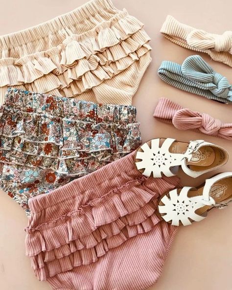 @therainandrainbowsshop on Instagram: “Ruffled Bloomer Shorts The perfect, simple staple to your daughters closet this spring!” Ruffled Baby Bloomers, Ruffle Bloomers, Baby Girl Shorts, Baby Boutique Clothing, Baby Bloomers, Baby Shorts, Under Dress, Elastic Waist Shorts, Baby Outfits