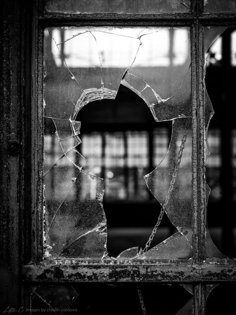 Broken #window, South Carolina  #abandonedarchitecture #abandoned #urbex_rebels #urbanexploration #it_tuesday #decay #urbex #urbex_supreme #abandonedamerica #ig_urbex #grime_lords #abandoned_addiction #abandoned_madness #abandoned_seekers #blackandwhite #bw #bnw #bnw_captures #bnw_life #bnw_society #monochrome #discarded_butnot_forgotten #derelictplaces #ig_abandoned #renegade_abandoned #windows #microfourthirds #m4t #microfournerds Shattered Window Aesthetic, Worn Down Aesthetic, Window Lighting Reference, Smashed Window, Forgotten Photography, Shattered Window, Boarded Up Windows, Cracked Window, Abandoned Objects