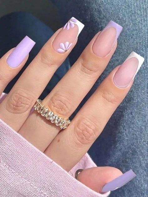 Purple Pink And White Nails, Pink And Purple Square Nails, Nail Single Color, Lila Nails Design, Ongles Violet Pastel, Square Nail Designs Summer, Medium Nails Ideas, French Tip Nails Purple, Purple French Tip Nails Acrylic