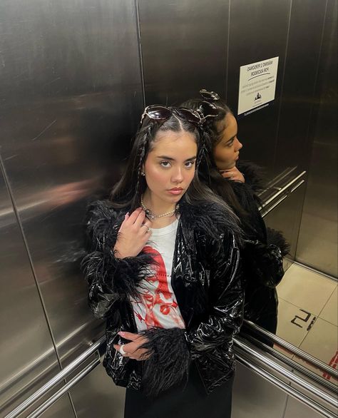 Pics In Elevator, Elevator Aesthetic Pics, Elevator Poses, Elevator Aesthetic, Elevator Photos, Elevator Pics, Tank Top Y2k, Glass Elevator, Fuzzy Coat