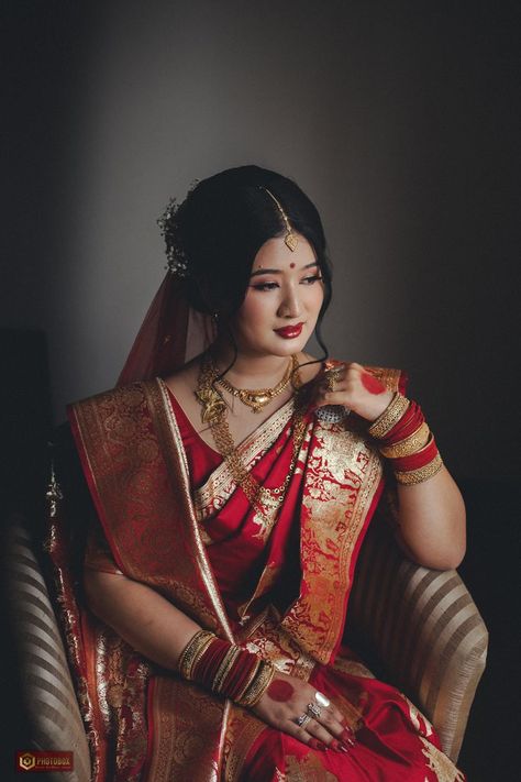 nepali traditional bride Nepali Traditional, Nepali Wedding, Bridal Sari, Traditional Bride, Model Aesthetic, Traditional Wedding, Wedding Bells, Wedding Outfit, Wedding Bride