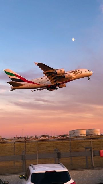 Emirates Aesthetic, Travel Life Aesthetic, Airbus A380 Emirates, A380 Emirates, A 380, Emirates A380, Plane Photography, Golden Sky, Plane Photos