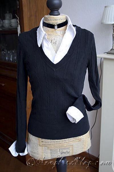 Attach a white collar and cuffs to a black sweater for a slim fitting look. www.songbirdblog.com Collared Shirt With Sweater, Sweater With Collared Shirt, Sewing Upcycle, Clothing Refashion, White Blouses, Upcycle Sewing, Upcycled Fashion, Work Style, Sweater White