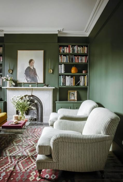 Green Georgian Living Room, Green And White Lounge, Green Accent Wall Fireplace, Built In Bookcases Around Fireplace, Period Living Room, Georgian Living Room, Modern Lounge Rooms, Old House Living Room, Dark Green Rooms