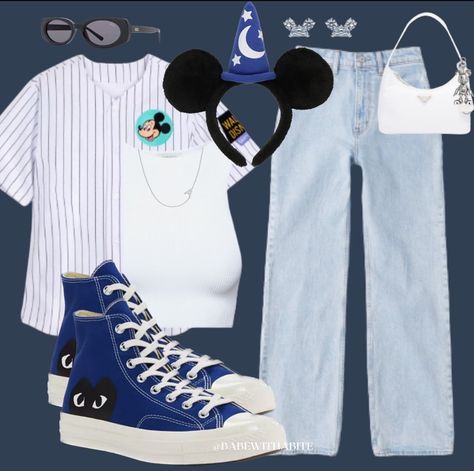 Eric Disneybound, Disney Dump, Disneyland Fits, Ariel And Prince Eric, Disneyworld Outfits, Disneyland Aesthetic, Disney Park Outfit, Disney Graduation, Disney Trip Outfits