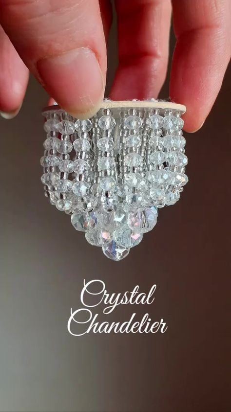 Miniature Crystal Chandelier... - Yami Light House | Facebook Diy Mini Chandelier, Dollhouse Chandelier, Barbie House Furniture, Dolls House Shop, Dollhouse Tutorials, Haunted Dollhouse, Glass Plate Flowers, Diy Chandelier, Gothic Dolls