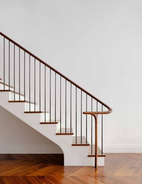 Chelsea Townhouse Duplex - Lang Walnut Stair Railing, Walnut Banister, Wood Stair Handrail, Duplex Renovation, Wood Railings For Stairs, Chelsea Townhouse, New York Townhouse, Interior Railings, Nyc Townhouse