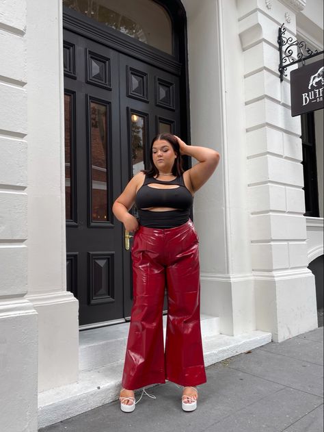 Plus Size Influencer Fashion, Plus Size City Outfits, Plus Size Red Outfits, Plus Size Influencers, Cherry Red Aesthetic Outfit, Trendy Red Fall Cargo Pants, Cherry Red Fashion Aesthetic, Cherry Red Leather Jacket Outfit, Red Platform Boots For Streetwear