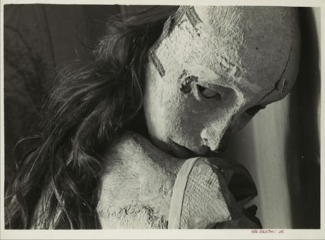 Hans Bellmer, Hirshhorn Museum, Public Sculpture, Gelatin Silver Print, Museum Exhibition, Red Ink, Art Movement, Art Abstrait, Metropolitan Museum Of Art