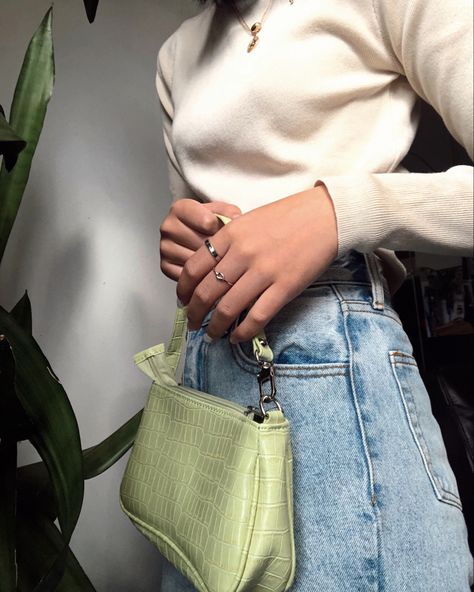 Sage Bag Outfit, Sage Green Bag Outfit, Baguette Bag Outfit, Green Bag Outfit, Sling Bag Outfit, Green Sage, Bag Outfit, Green Purse, Girly Bags