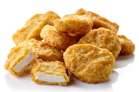 YouTube user Joshuah Nishi has just made home isolation 10x better. He's shared his own recipe for recreating McDonald's chicken nuggets and they look so much like the real thing we're ready to try them as well. Mcdonalds Nuggets, Mcdonalds Chicken, Frozen Chicken Nuggets, Chicken Nugget Recipes, Nuggets Recipe, Sweet Dishes Recipes, English Food, Frozen Chicken, Smoked Turkey