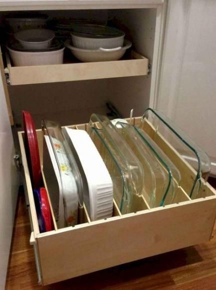 kitchen storage If you are looking for Kitchen Storage Solutions Ideas You come to the right place. Kitchen Cabinet Organization Layout, Organiser Cucina, Interior Boho, Budget Kitchen Remodel, Small Kitchen Organization, Diy Kitchen Storage, Kitchen Cabinet Organization, Stunning Kitchens, Diy Remodel